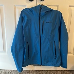 Women’s rain jacket